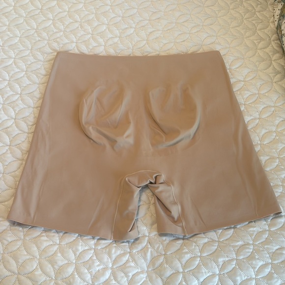 Luvette Shapewear Distributed by SHEIN Plus Dream Curve 2nd Skin Waist Control - Picture 4 of 9